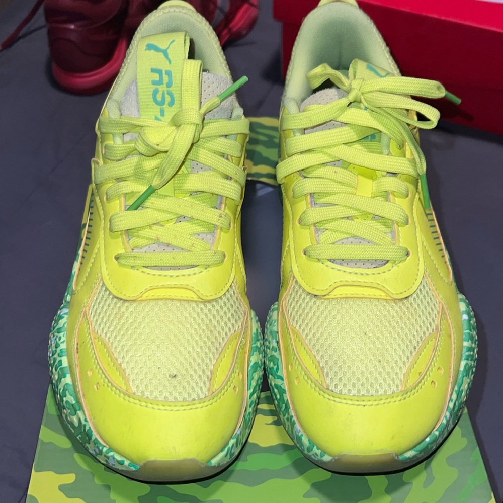Men’s 8 1/2 puma Rick and Morty sneakers